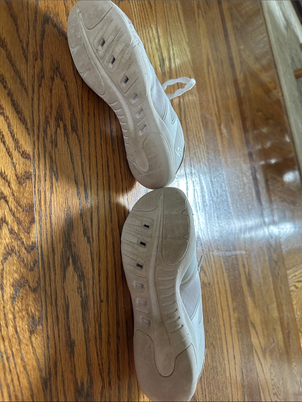 GK Elite Kids' GK Spotlight Cheer Shoes - Picture 4 of 4
